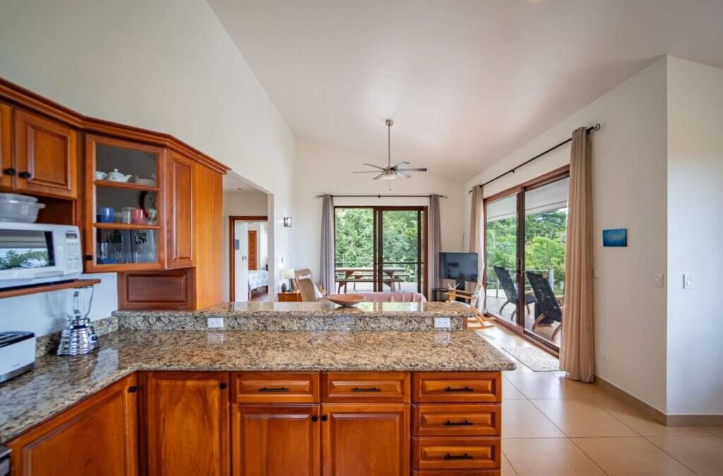 SE VENDE: Casa Cavalier — 2