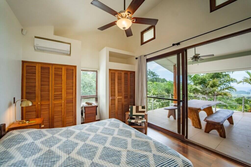 SE VENDE: Casa Cavalier — 5