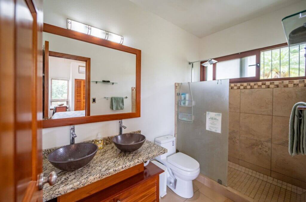SE VENDE: Casa Cavalier — 8