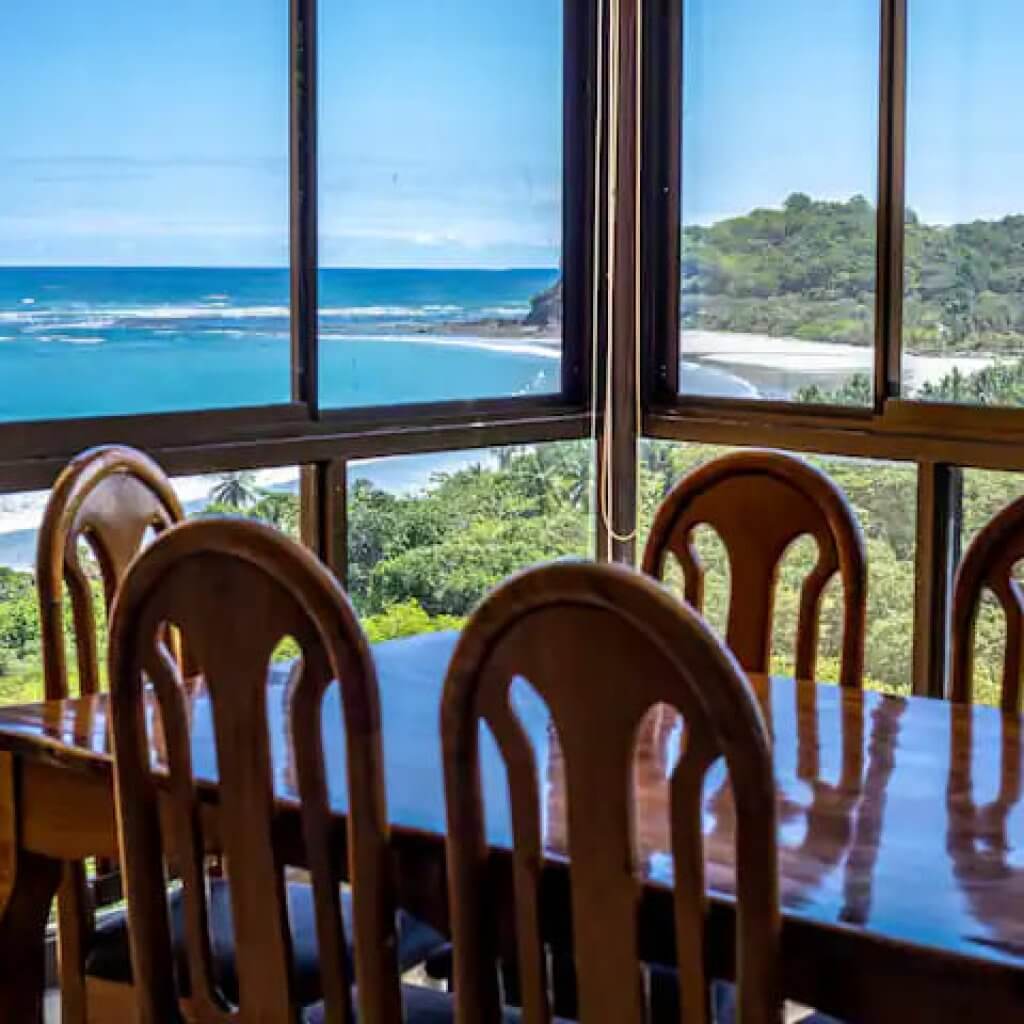 Ocean view penthouse with top location — 5