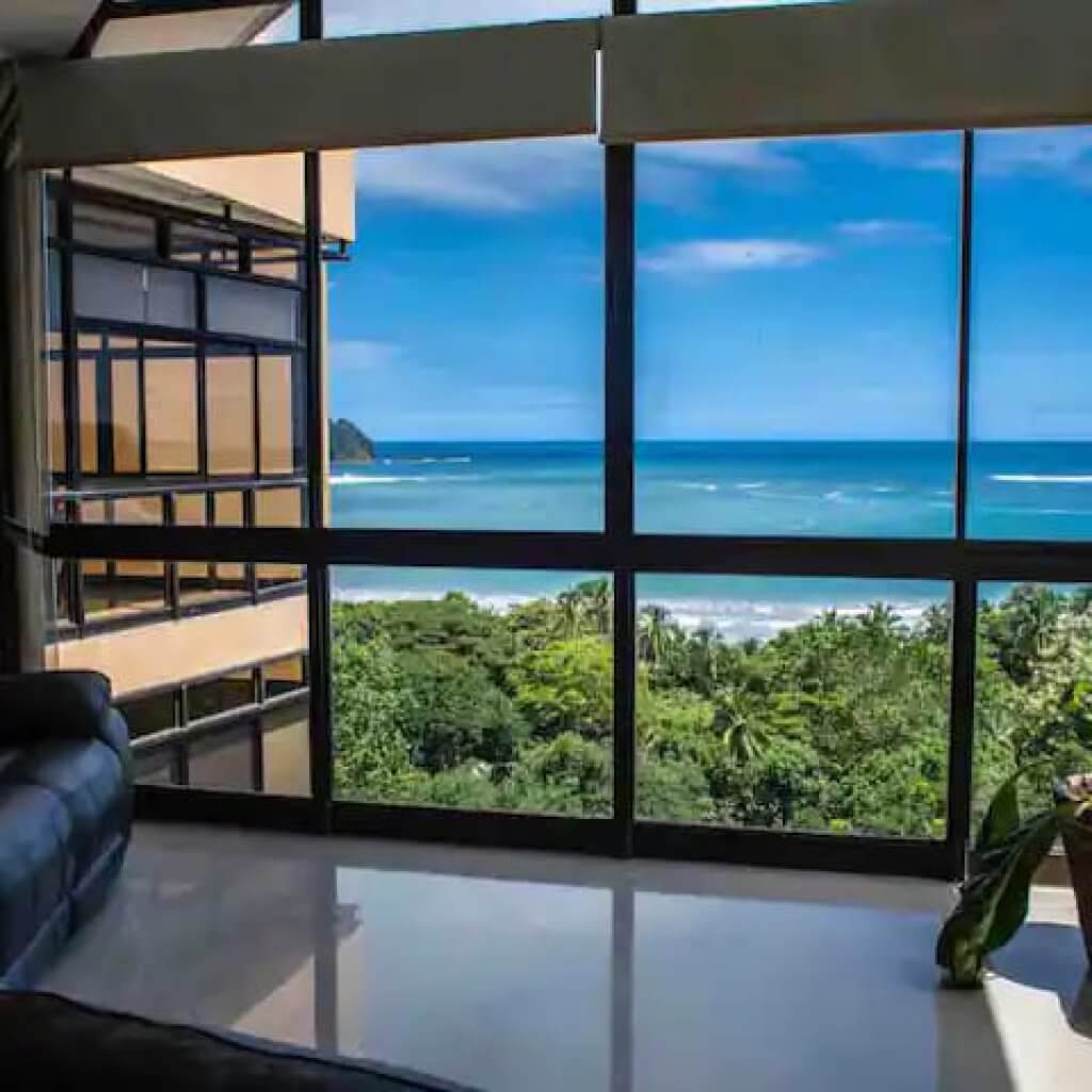 Ocean view penthouse with top location — 3