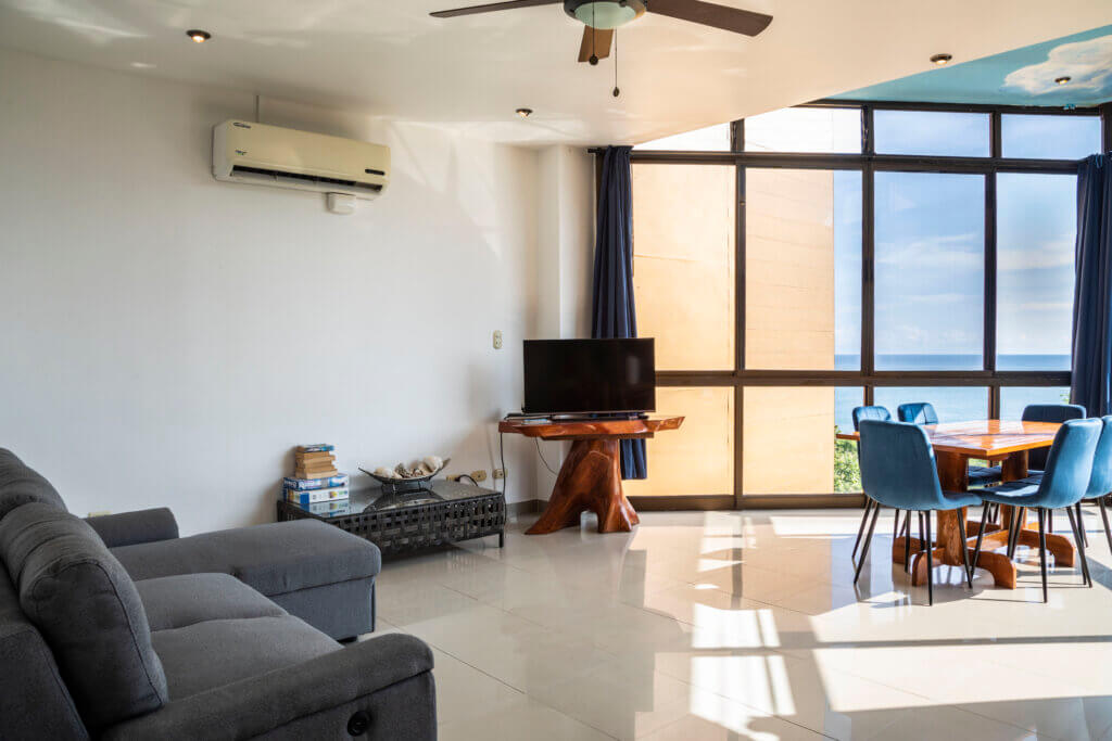 Condo — 4