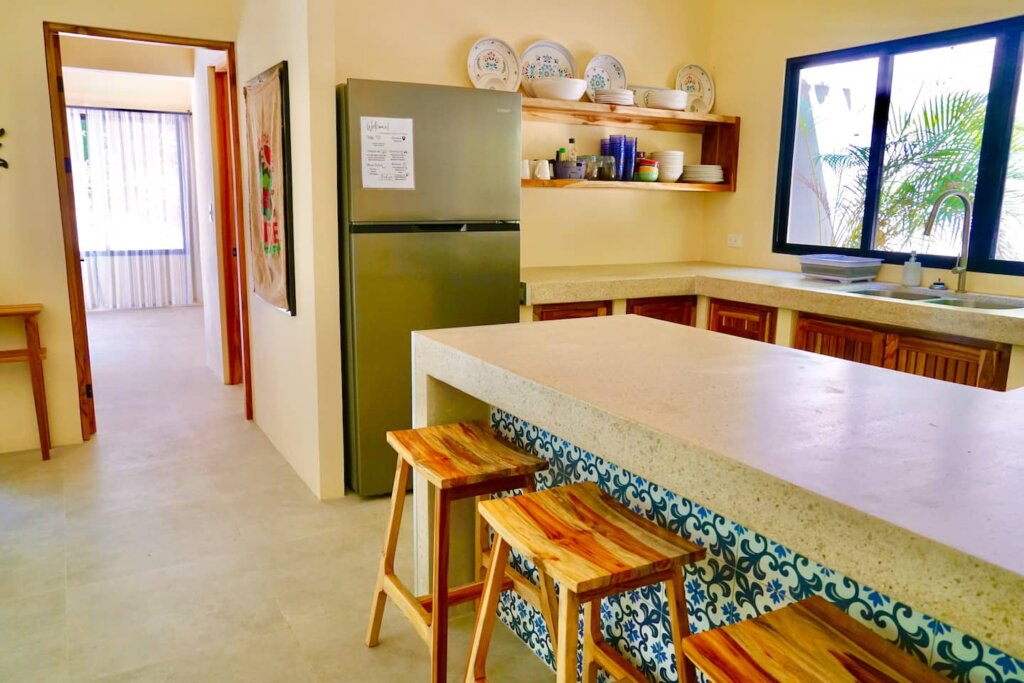 Welcome to Jingle Jangle Jungle – Both Houses for 16 Guests